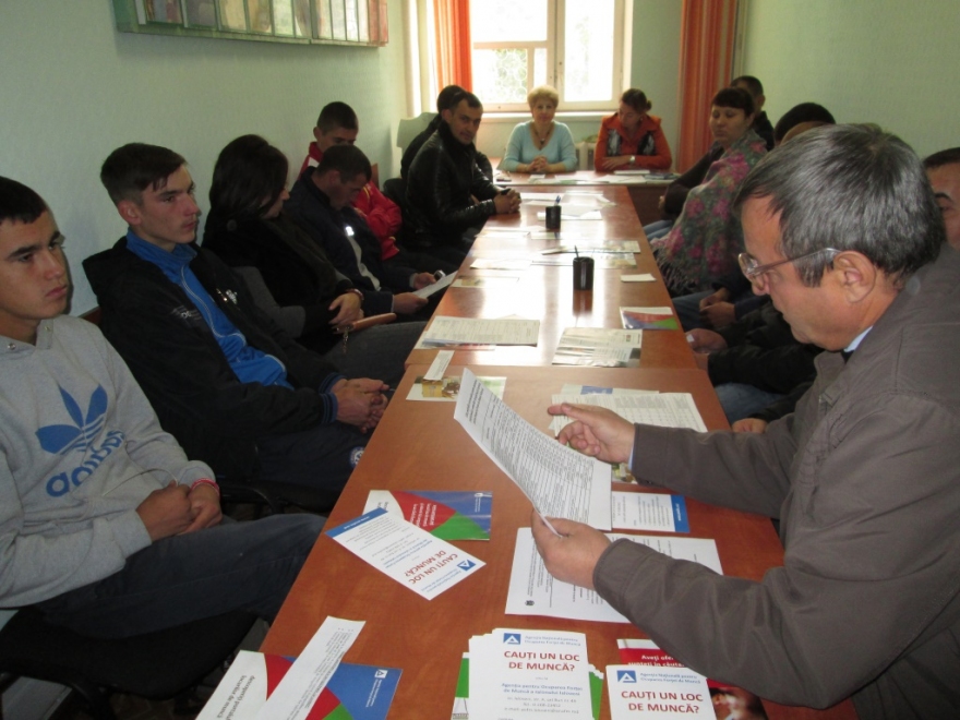 Seminar informativ pentru beneficiari aflaÅ£i la evidenÅ£a BP Ialoveni