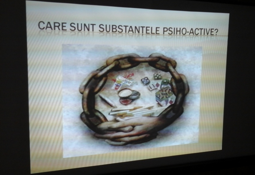 Activitate de informare, sensibilizare ÅŸi conÅŸtientizare adresatÄƒ tinerei generaÅ£ii