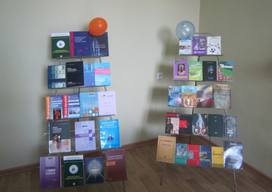 Inaugurarea bibliotecii din cadrul Centrului de reabilitare a persoanelor liberate de pedeapsa penalÄƒ din or. FloreÅŸti 